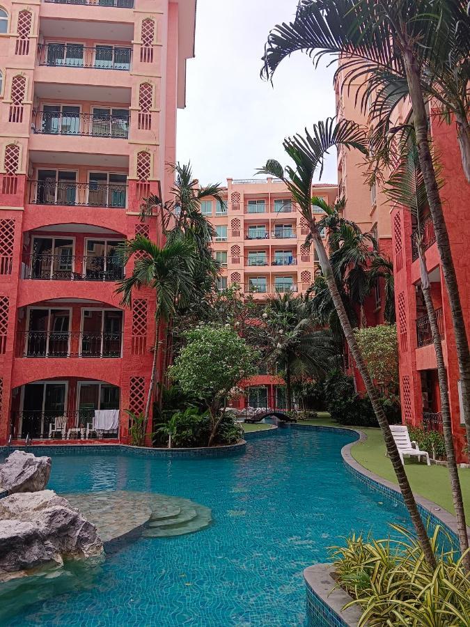 Seven Seas Condo Resort Beautiful Location Jomtien Beach Εξωτερικό φωτογραφία