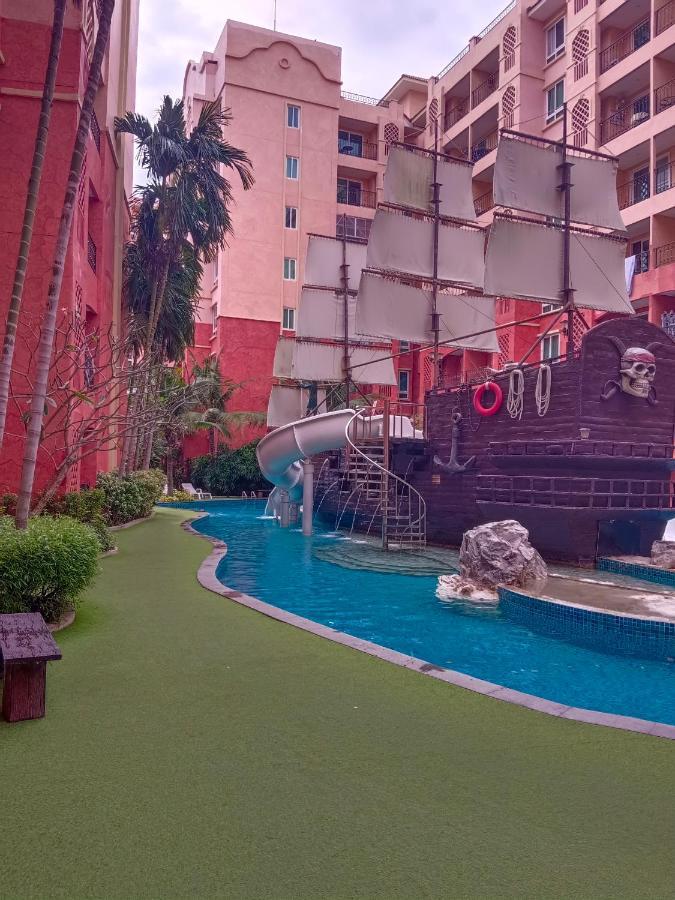 Seven Seas Condo Resort Beautiful Location Jomtien Beach Εξωτερικό φωτογραφία