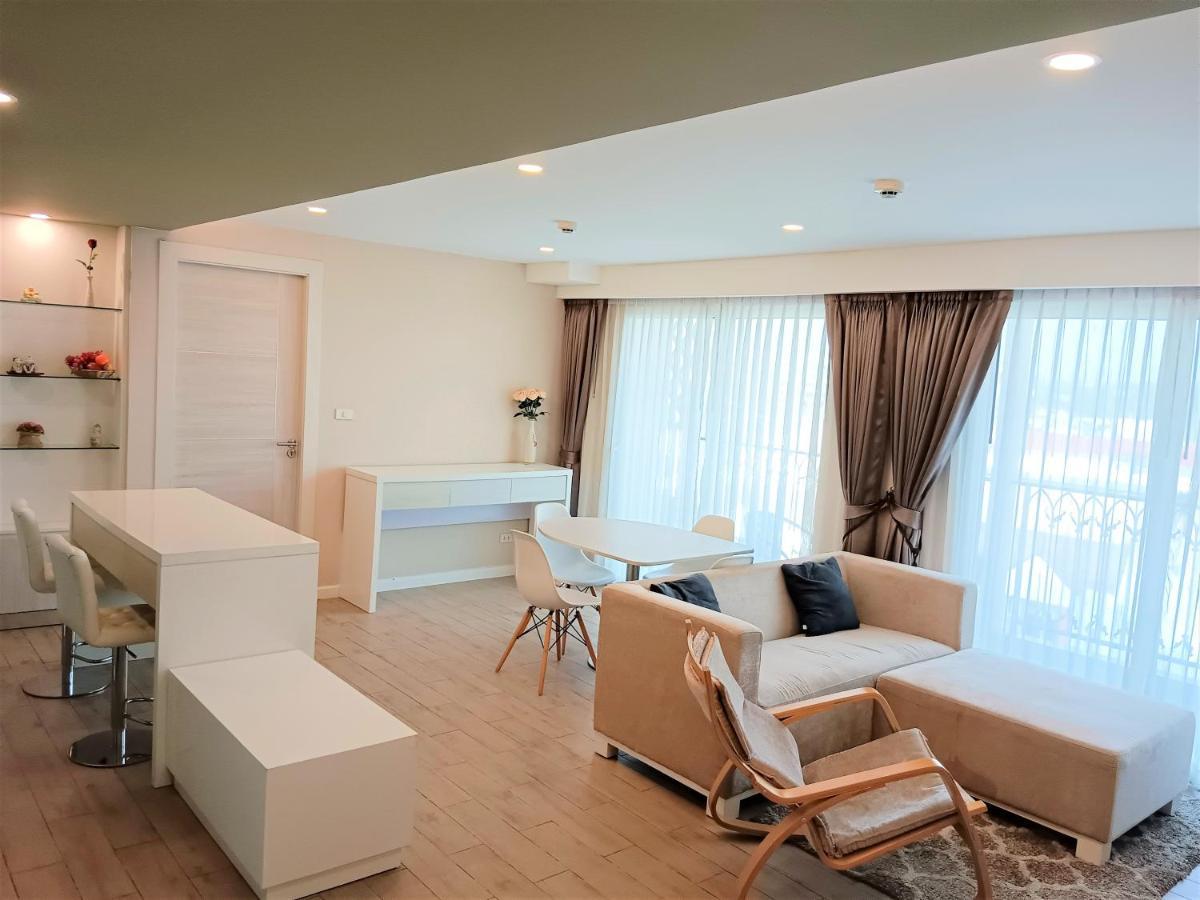 Seven Seas Condo Resort Beautiful Location Jomtien Beach Εξωτερικό φωτογραφία